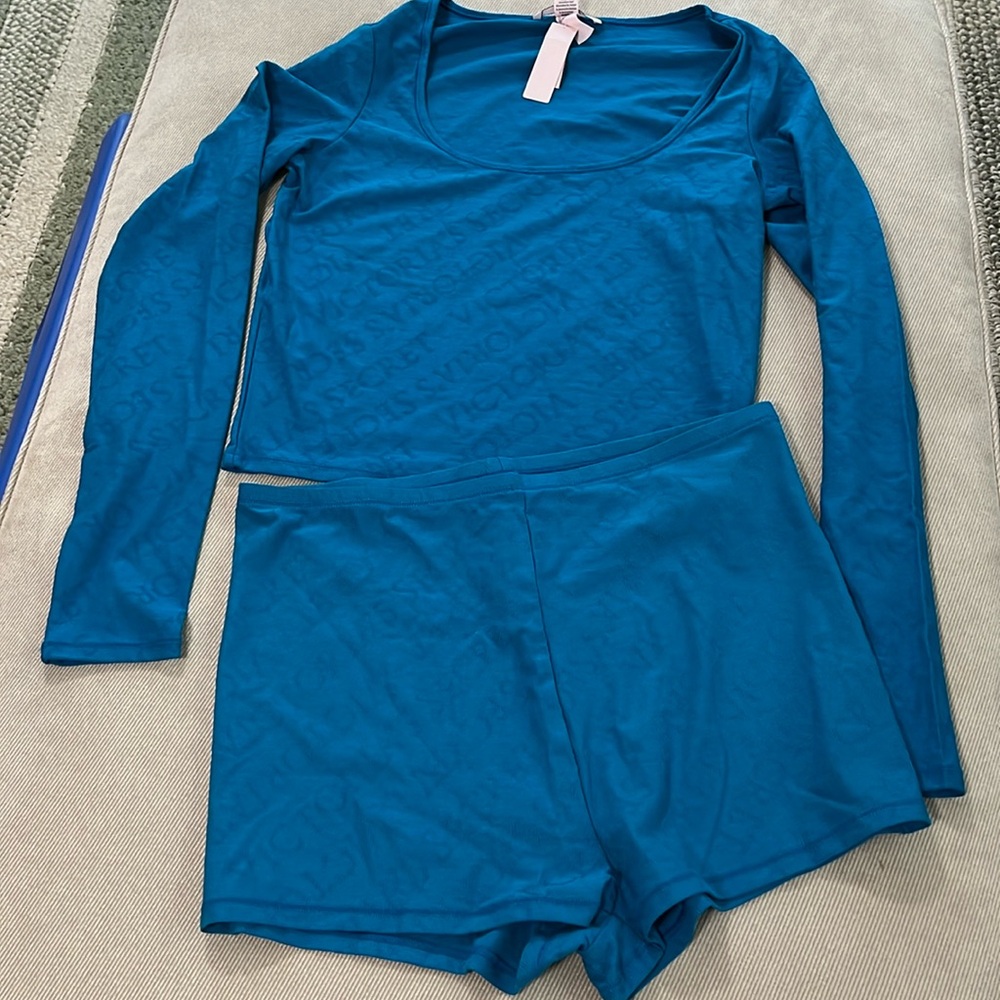 Victoria’s Secret pj set